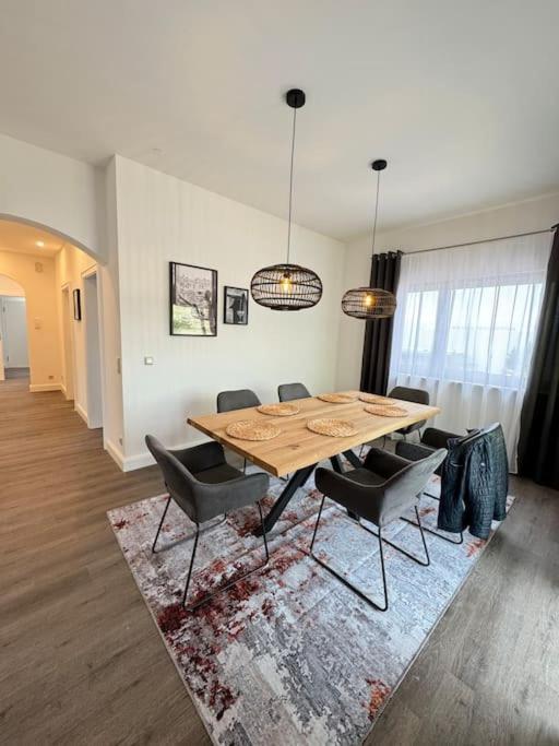 220 Qm Penthouse Wohnung Mit Fahrstuhl - Ohne Spa MHG Kültér fotó