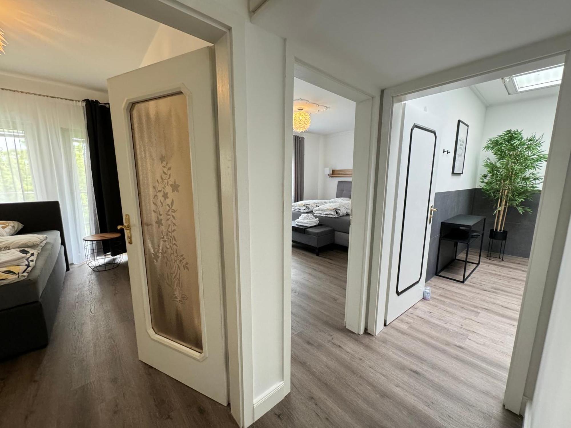 220 Qm Penthouse Wohnung Mit Fahrstuhl - Ohne Spa MHG Kültér fotó
